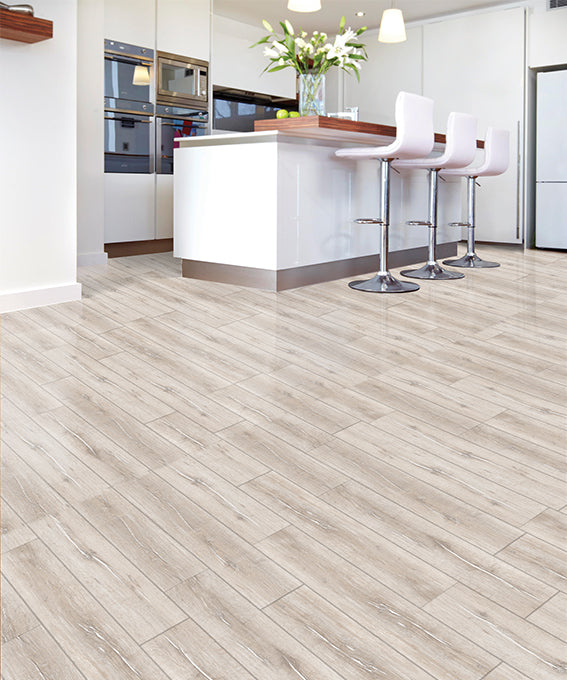 Parquet stratifié chêne patiné AC4